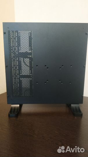 Корпус Thermaltake Core P3