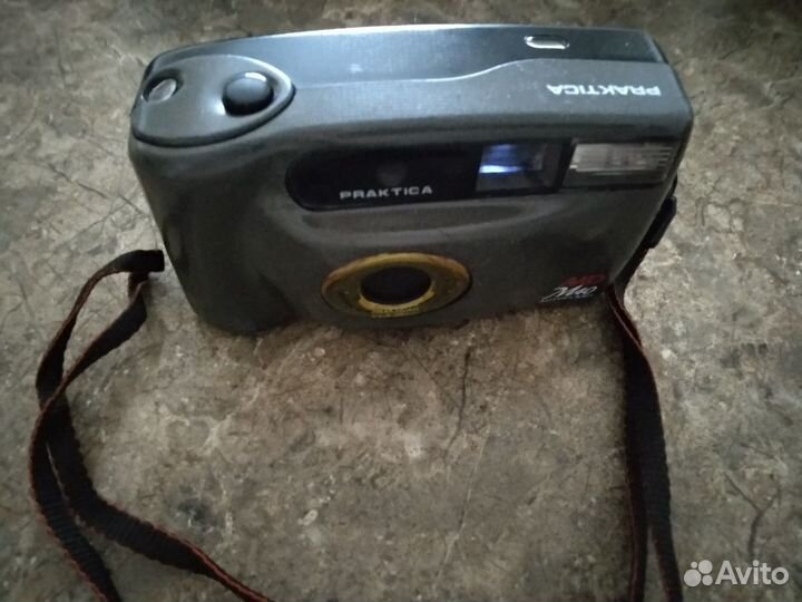 Плёночный фотоаппарат