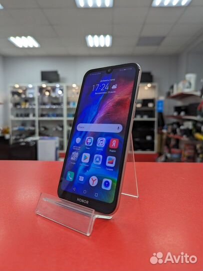 Телефон honor 8S 2/32