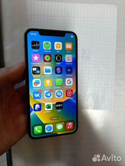iPhone X, 64 ГБ
