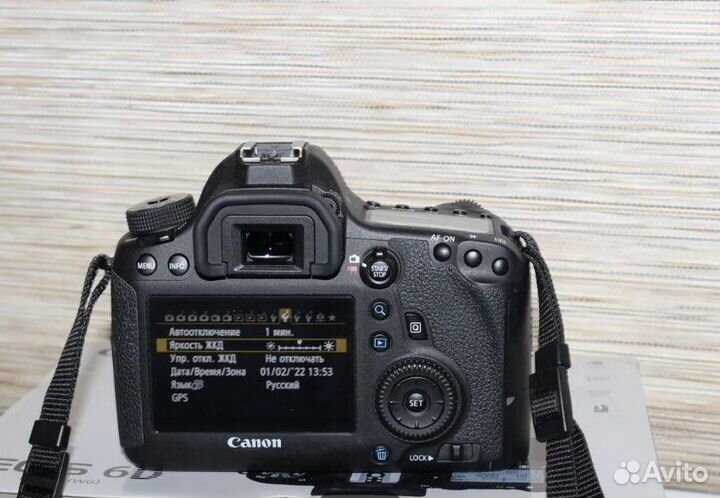 Зеркальный фотоаппарат canon 6d