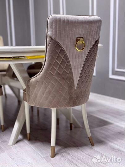 Кухонный стол. Доставка по всей России