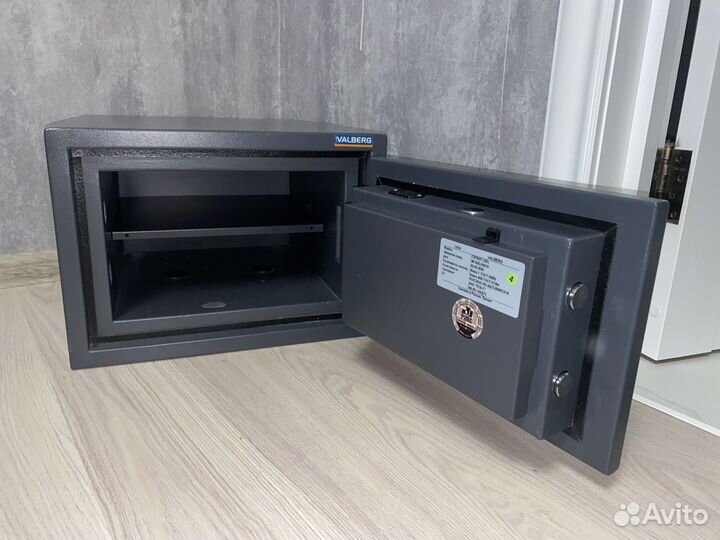 Сейф гарант-32EL