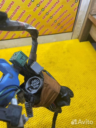 Проводка двери передняя правая Toyota Carina ST190