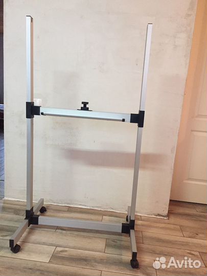 Подставка для маркерной доски