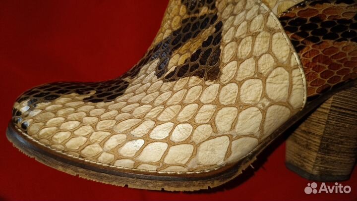 Сапоги. Винтаж. Питон