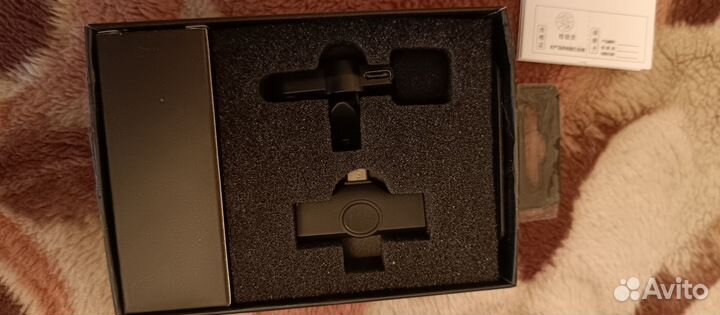 Микрофон петличный беспроводной