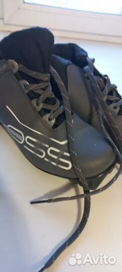 Лыжные ботинки