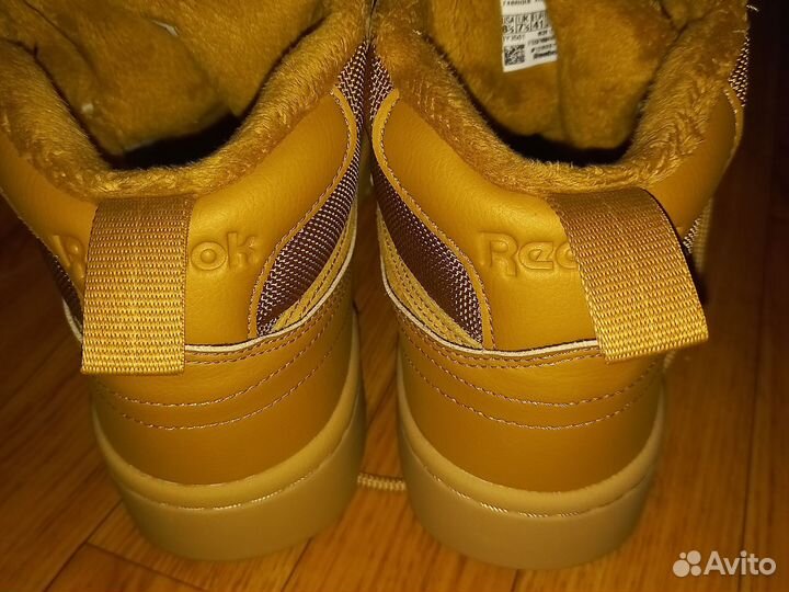 Ботинки зимние Reebok