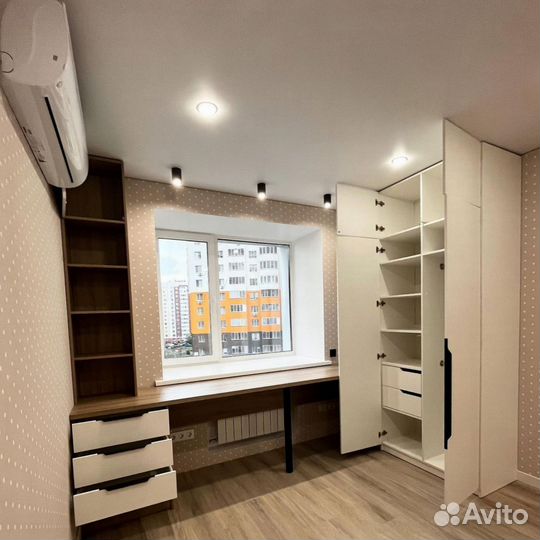 Рабочая зона у окна арт 483