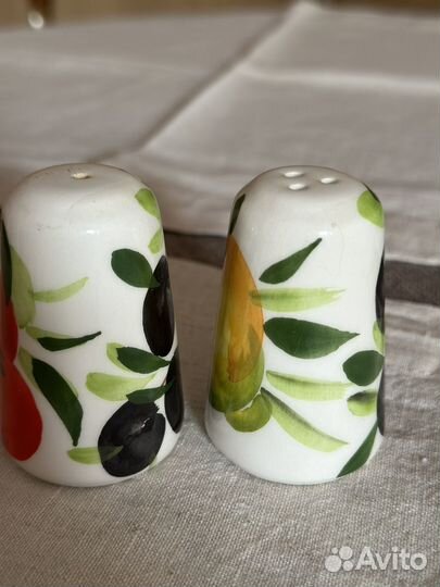 Солонка и перечница