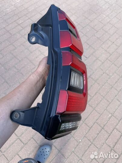 Фонарь задний правый Toyota Land Cruiser Prado 150