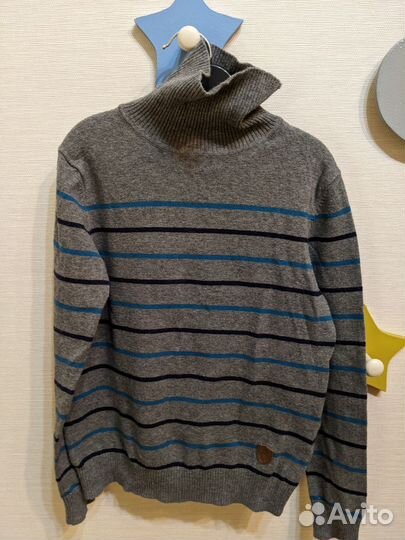 Свитер для мальчика р128
