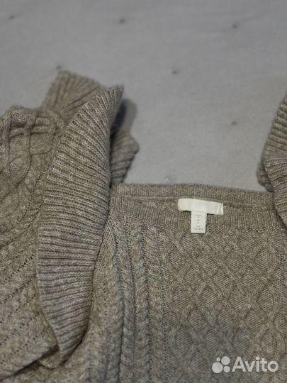 Свитер с волонами