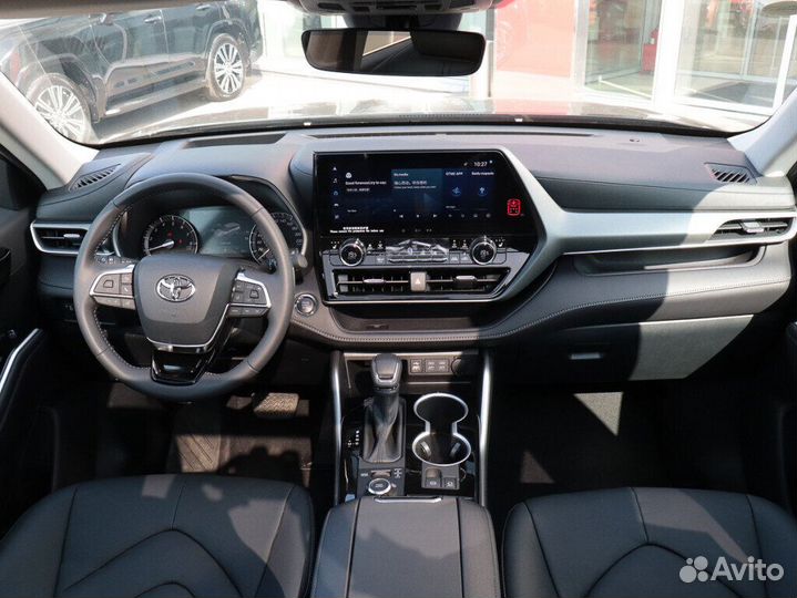 Toyota Highlander 2.0 AT, 2024