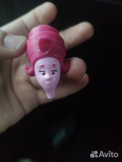 Голова Маси