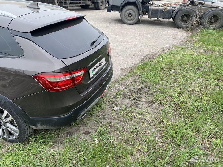 LADA Vesta Cross 1.6 CVT, 2022, 45 500 км