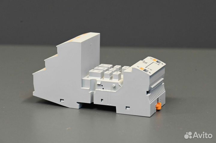 Phoenix contact 2900961 новые, 3 шт