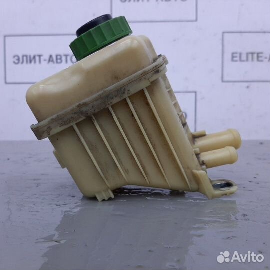 Бачок гур Audi Q7 4LB 4.2 2007