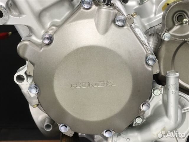 Контрактный двигатель Honda CBR1000RR SC57E 04-05