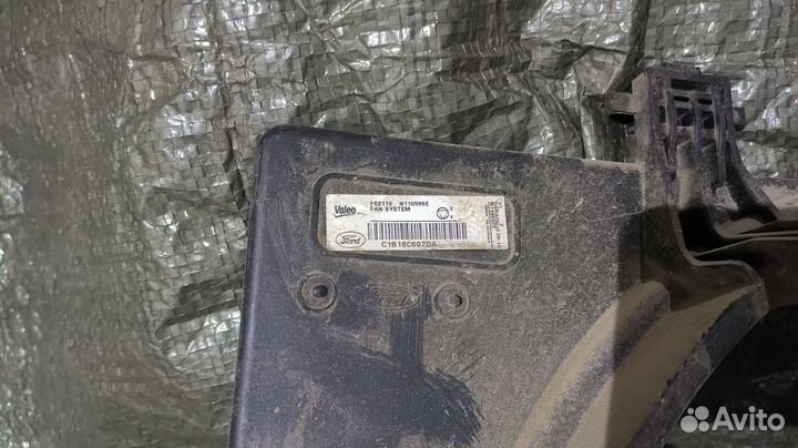 Вентилятор с крышкой Ford Fiesta с 2008 г