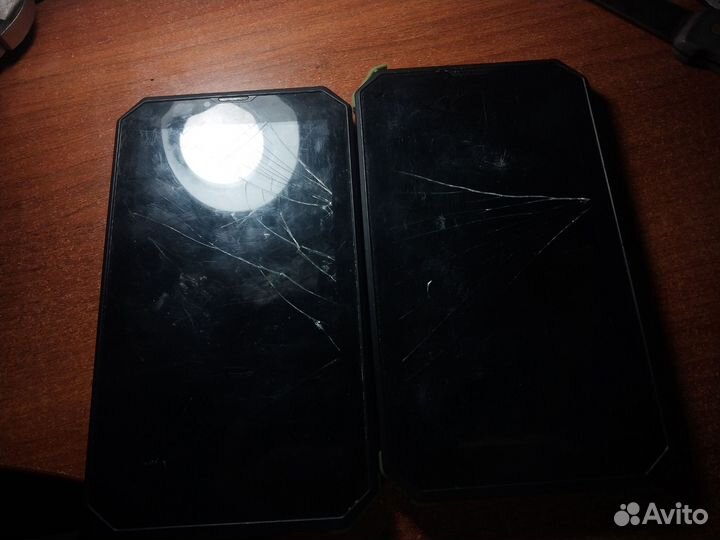 Планшеты и телефоны на запчасти