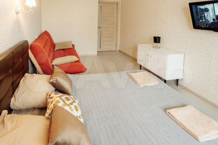 2-к. квартира, 70 м², 10/16 эт.