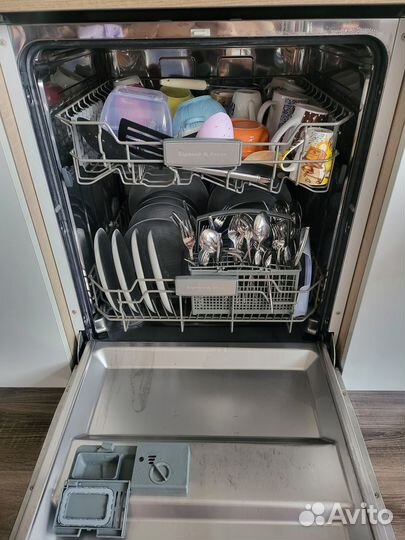 Посудомоечная машина 60 см Zigmund & Shtain встраи