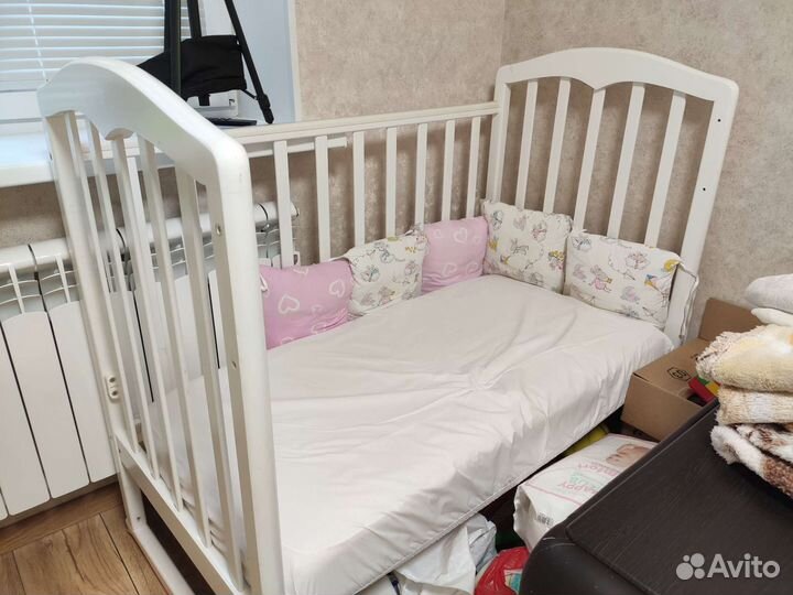 Детская кроватка