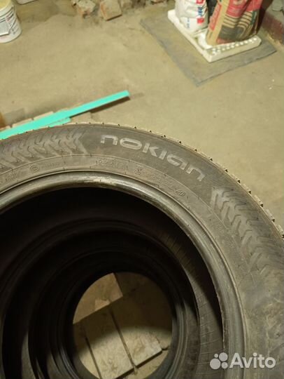 Nokian Tyres Hakkapeliitta 8 SUV 215/60 R16 99