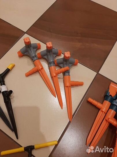 Разбрызгиватель садовый