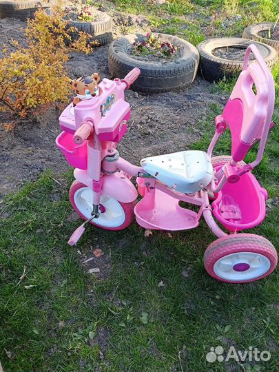 Детский трехколесный велосипед