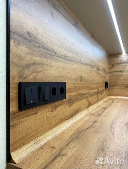 Кухонный гарнитур в современном стиле на заказ