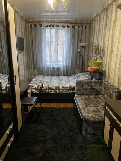 Комната 12 м² в 3-к., 2/2 эт.