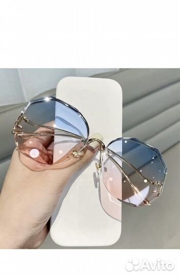 Солнцезащитные очки