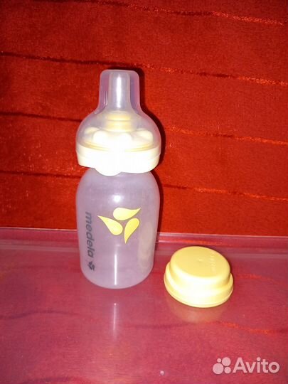 Бутылочка Medela calma