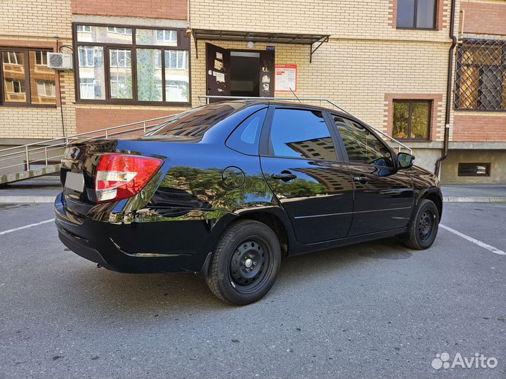 LADA Granta 1.6 МТ, 2023, 28 000 км