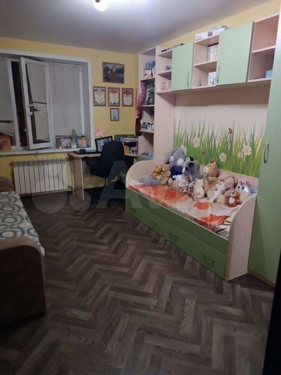 2-к. квартира, 43 м², 3/5 эт.