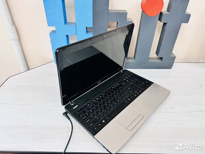 Быстрый Ноутбук Acer core i3