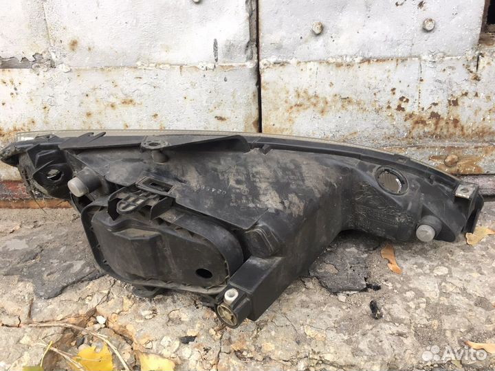 Фары на peugeot 206