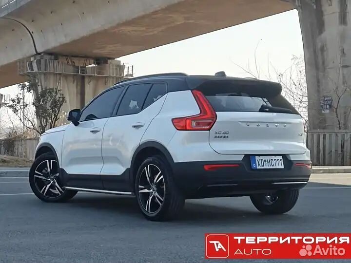 Volvo XC40 2.0 AT, 2021, 42 000 км