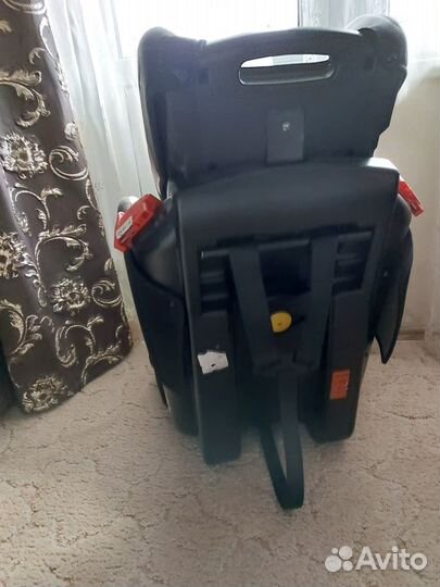 Автокресло recaro