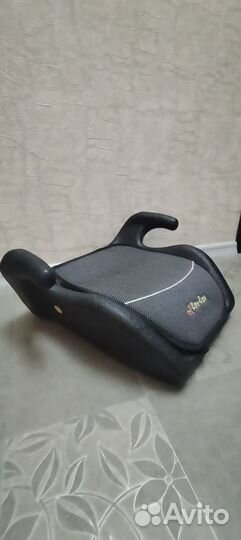 Детский бустер автомобильный