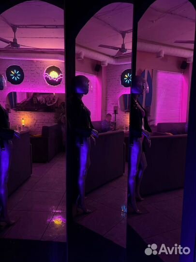 Лаундж-бар «Neon»