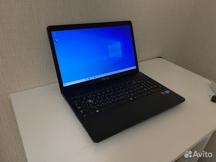 Ноутбук Samsung intel core i5/6gb ram/500gb hdd