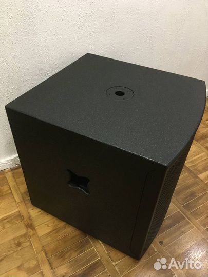 Музыкальное оборудование