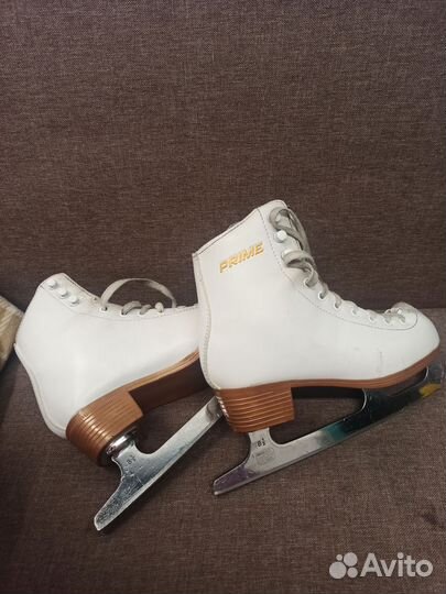 Коньки фигурные детские 33размер