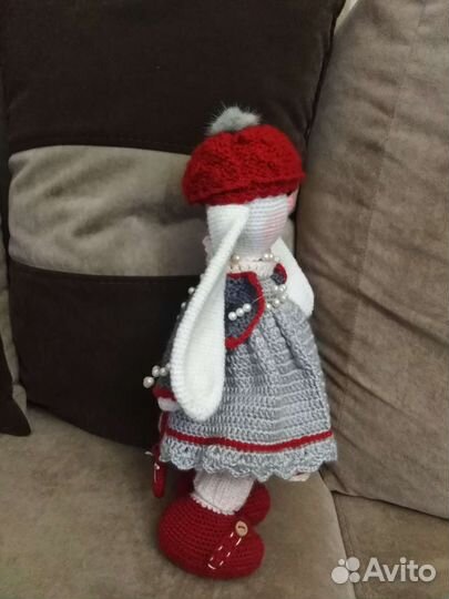 Интерьерная игрушка Белый Кролик