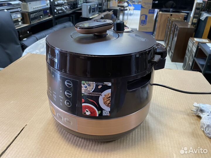 Новая Мультиварка-скороварка Midea MPC-6002