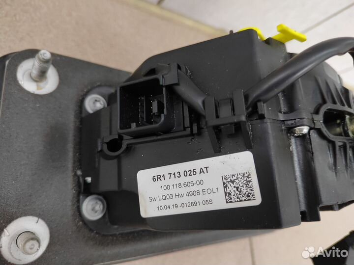 Кулиса АКПП Volkswagen Polo Sedan 6R1713025AQ